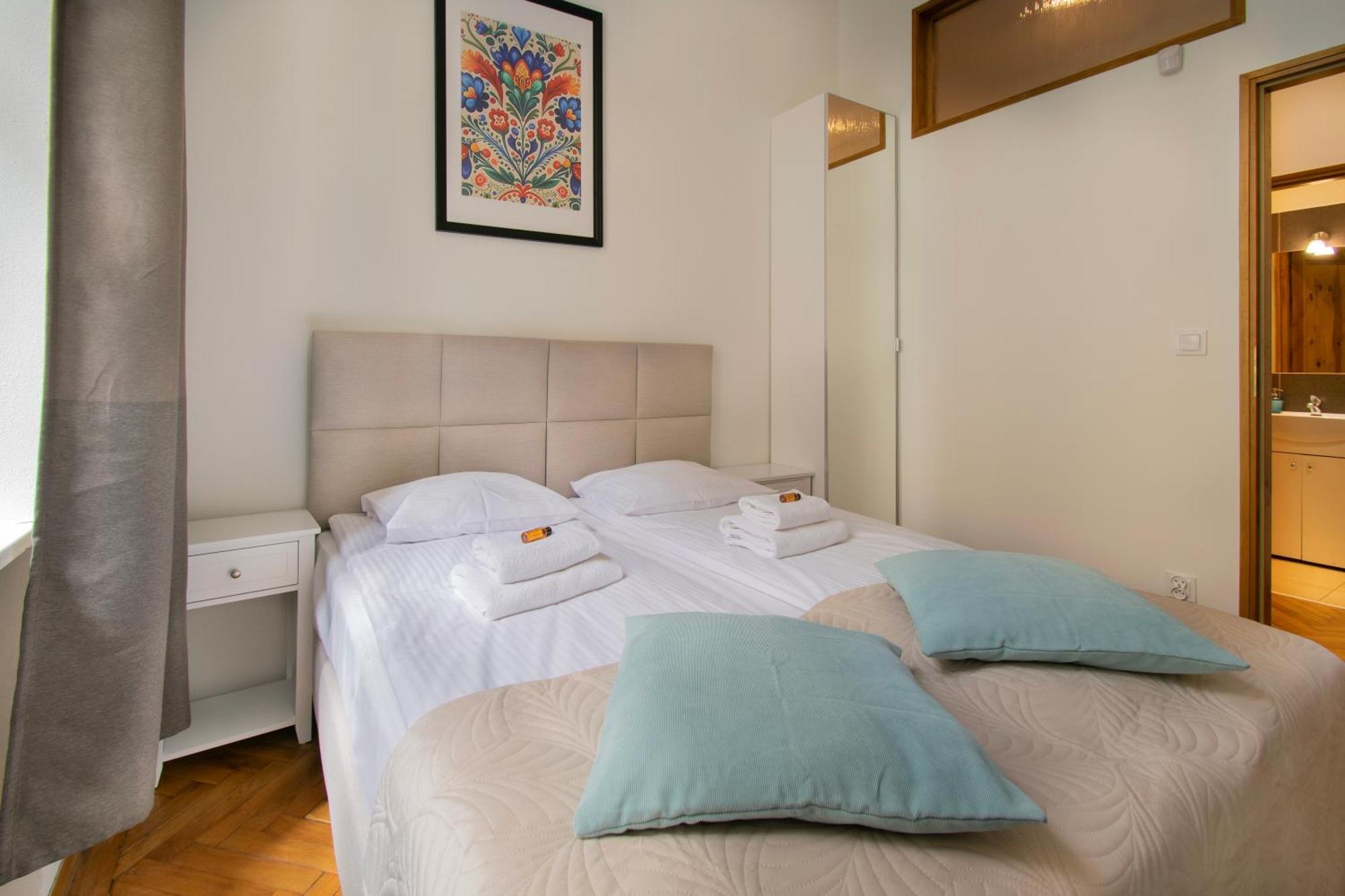 Ground Floor Family Apartment كراكوفيا المظهر الخارجي الصورة
