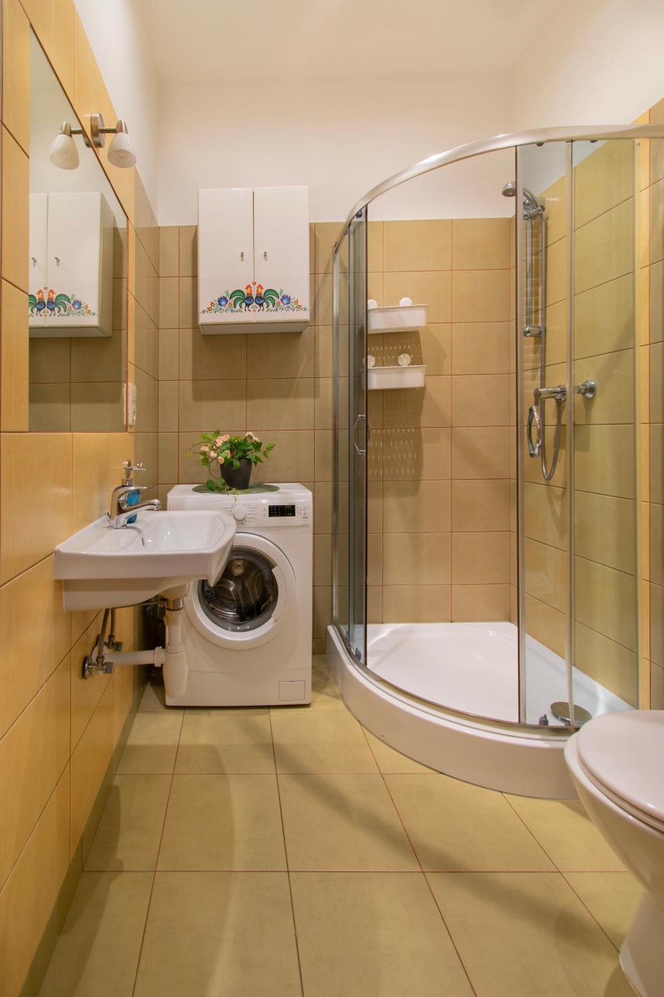 Ground Floor Family Apartment كراكوفيا المظهر الخارجي الصورة