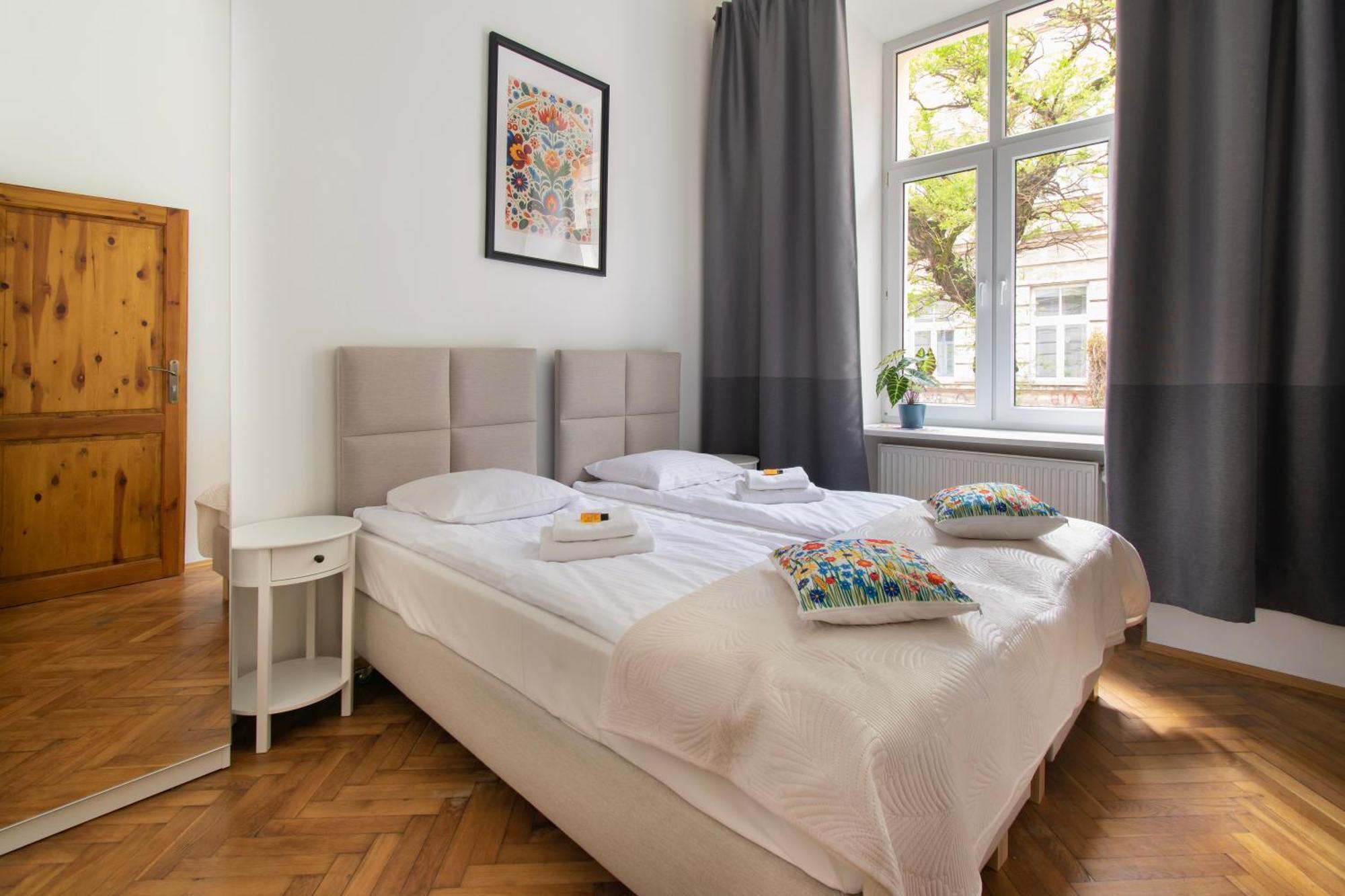 Ground Floor Family Apartment كراكوفيا المظهر الخارجي الصورة
